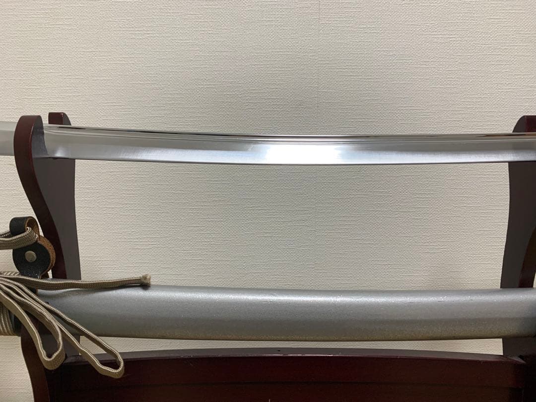 【模造刀】日本刀 太刀 鶴丸国永 美しい拵 樋入刀身