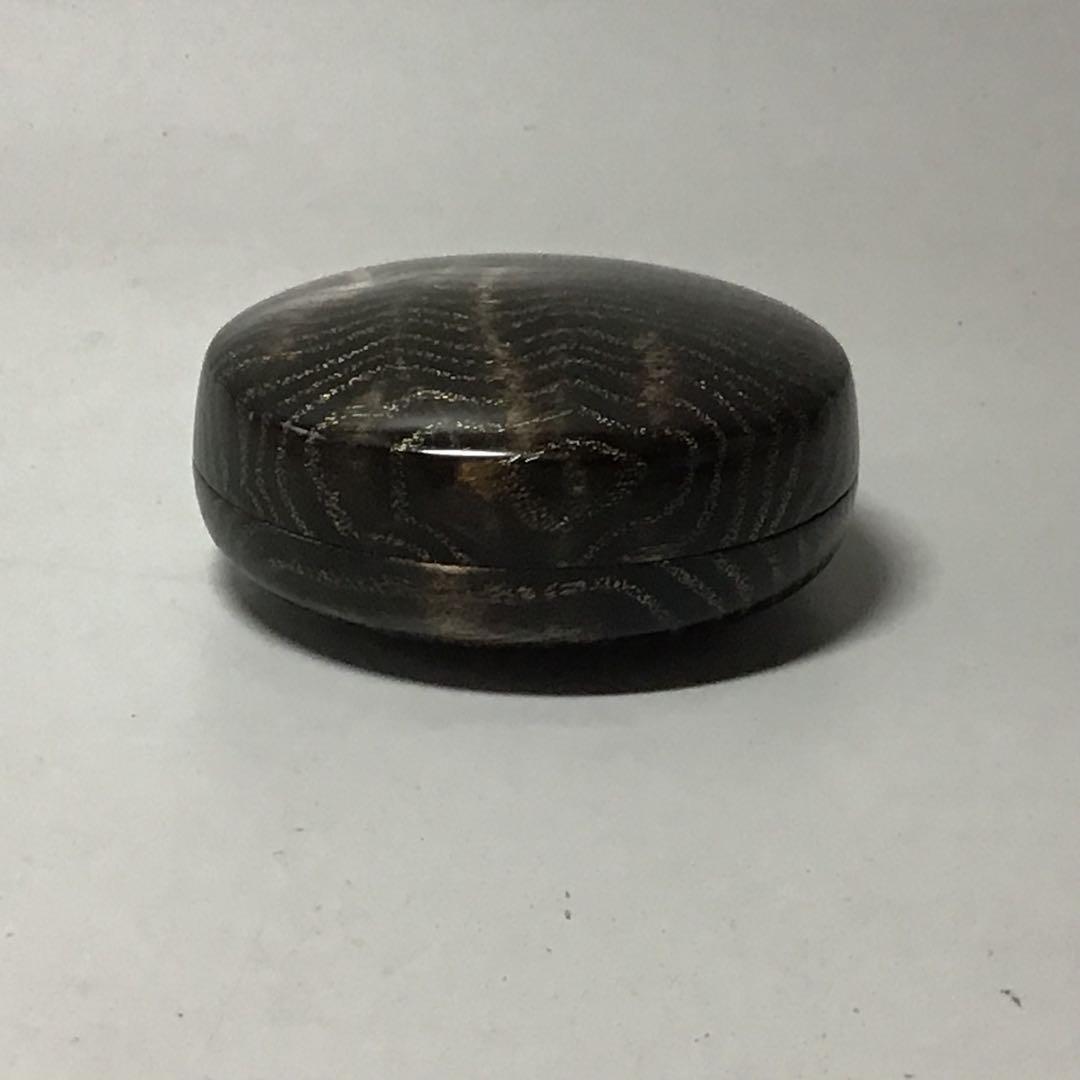 タモ斑杢黒漆染め木目沈金ミニ食蘢　香合