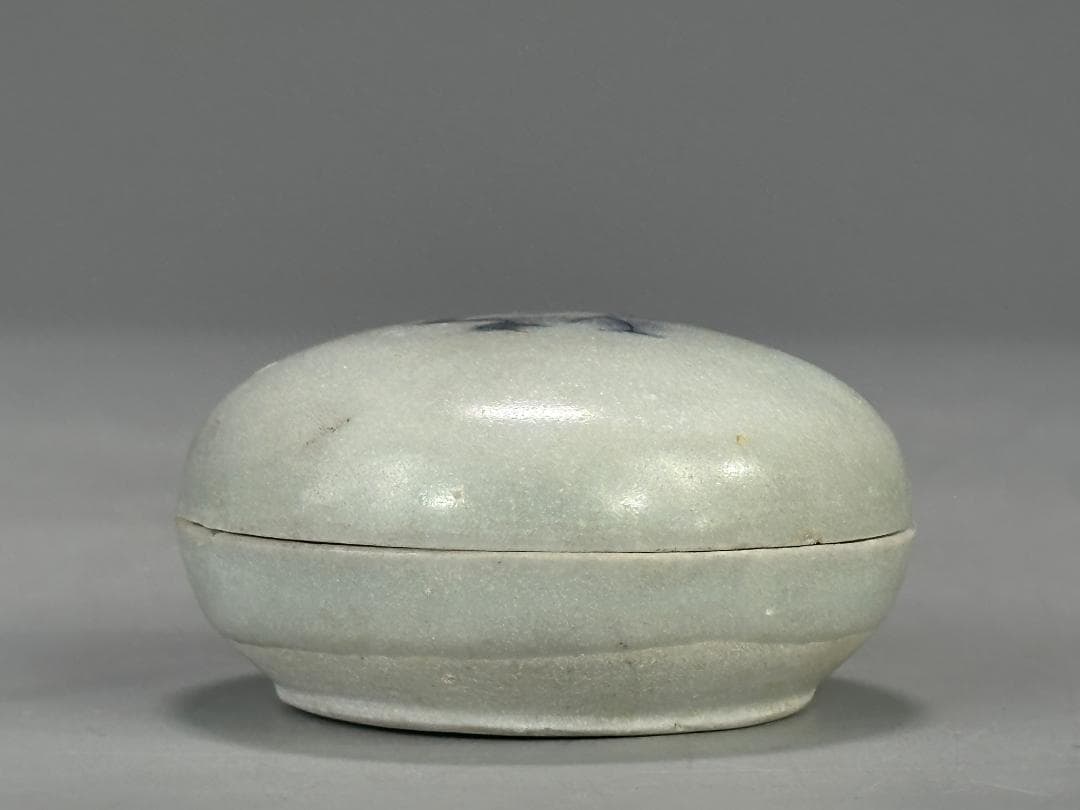 香道具　白磁　染付香合　蓋物