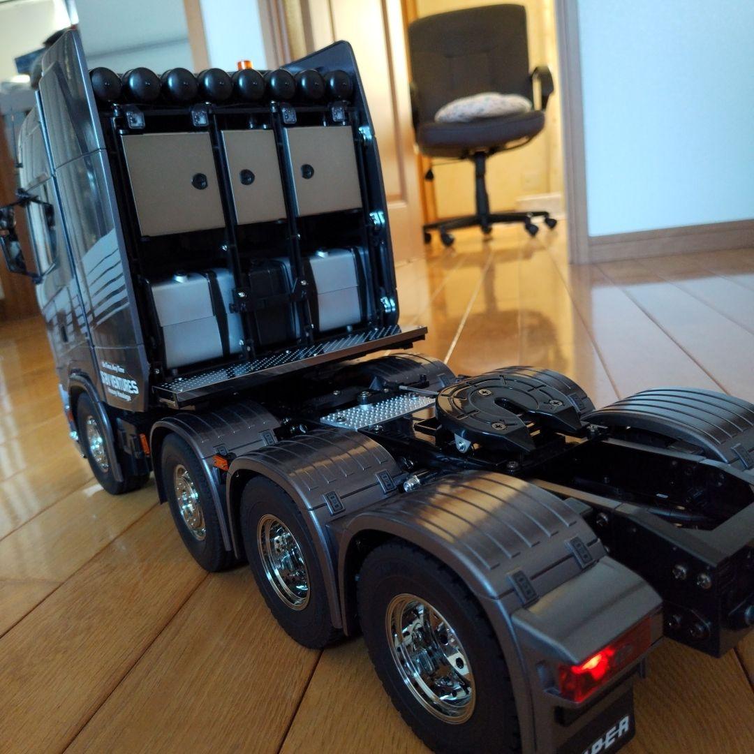 タミヤ　スカニア770S 8×4×4 ガンメタ