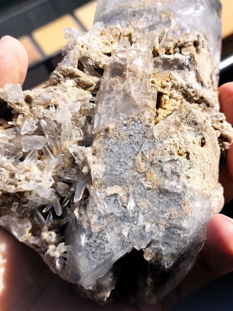 ブルーザギマウンテンクォーツ　古く珍しいタイプ