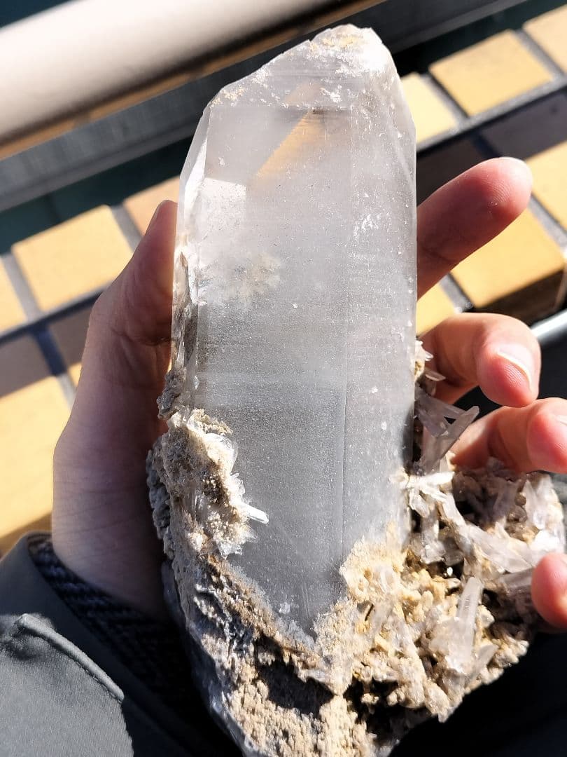 ブルーザギマウンテンクォーツ　古く珍しいタイプ