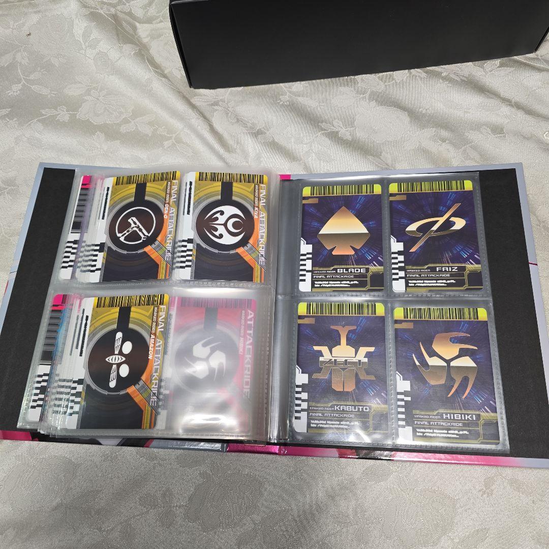 仮面ライダー　ディケイド•ディエンド　CSMドライバー　ライダーカード