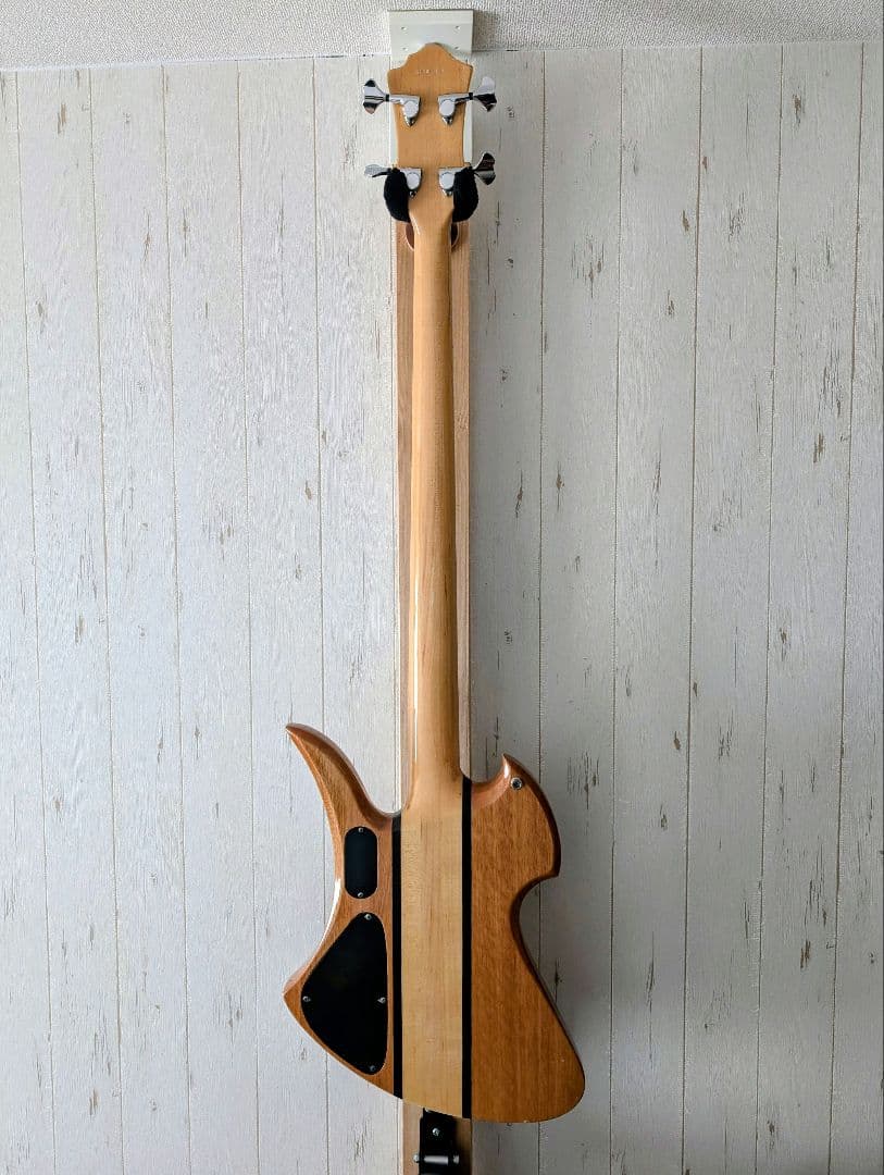 美品 B.C. Rich Mockingbird Bass スルーネック ベース