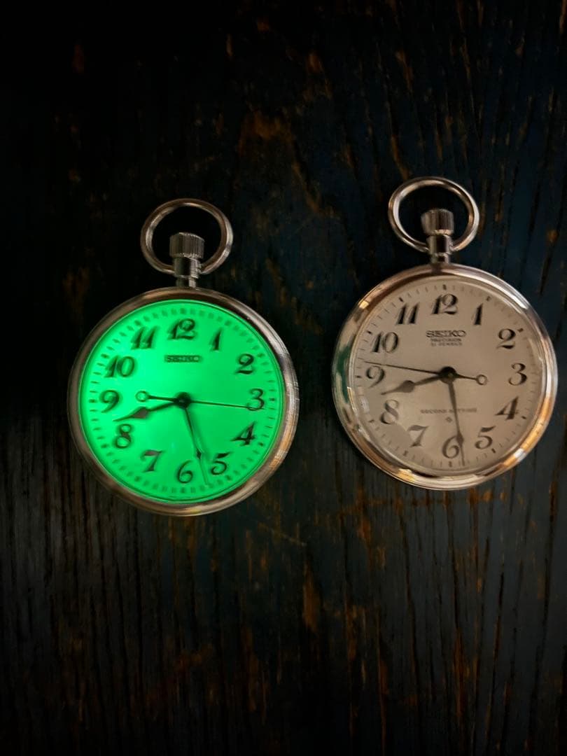 ＪＲ東海SEIKO 蓄光タイプ懐中時計と静局手巻き懐中時計　２個セット