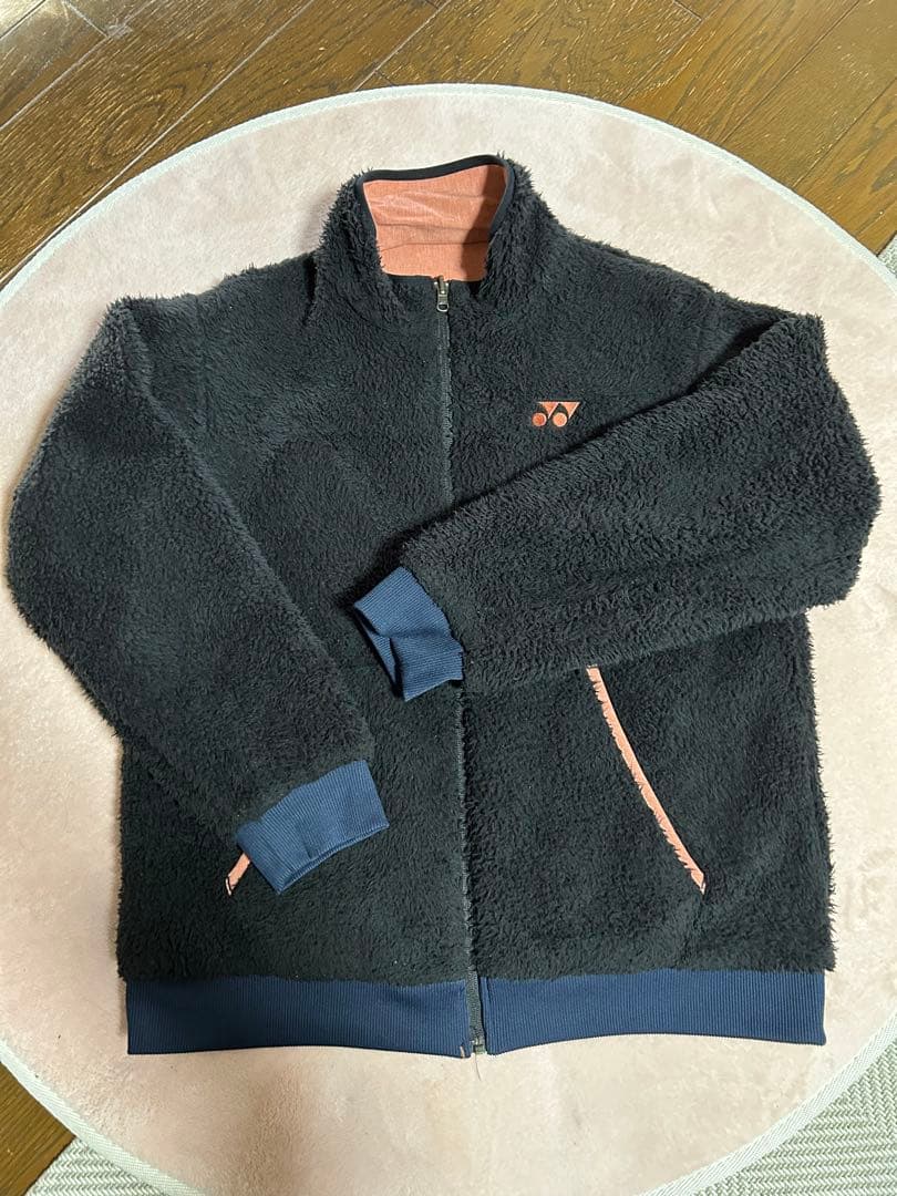 YONEX ボアリバーシブルジャケット　オレンジブラウン