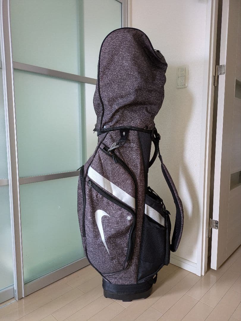 Nike グレー キャディバッグ