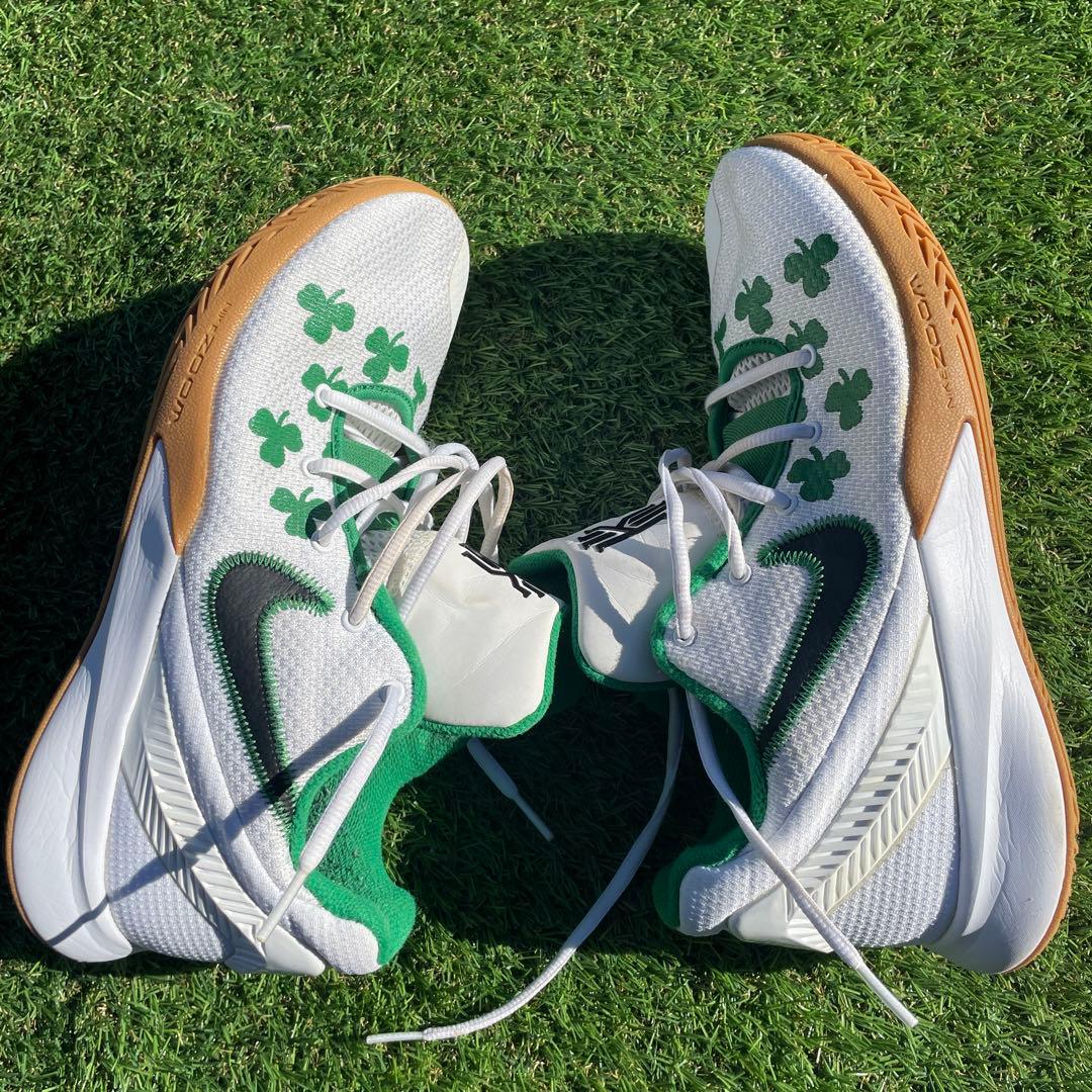 Nike Kyrie バスケットボールシューズ　27.5 NBA セルティックス