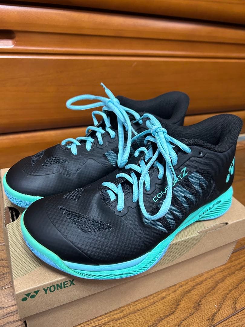 YONEX COMFORT Z バドミントンシューズ ブラック/ミント