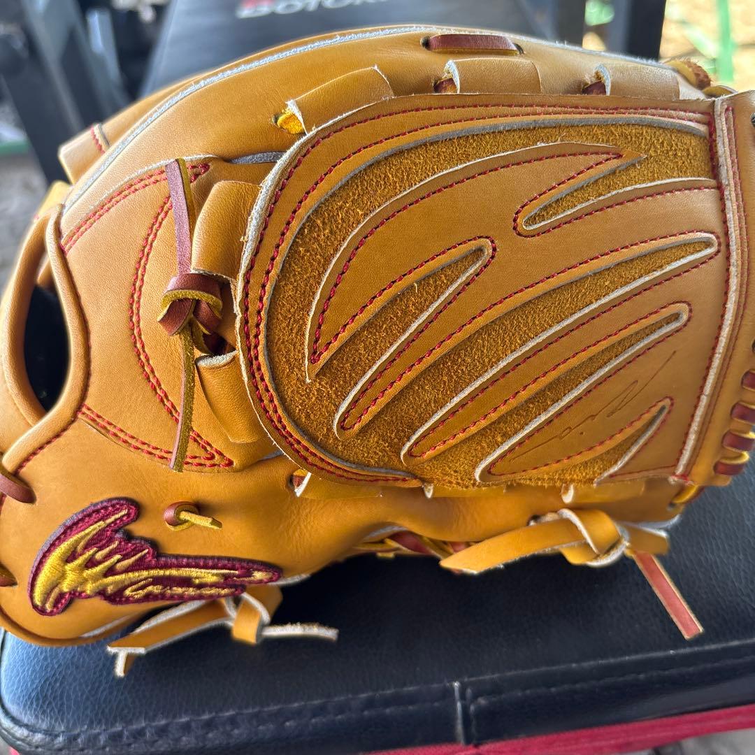 大人用硬式グラブ アイピーセレクト 購入したら画像を送ります。