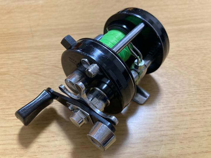 アブガルシア　アンバサダー2500C ブラック