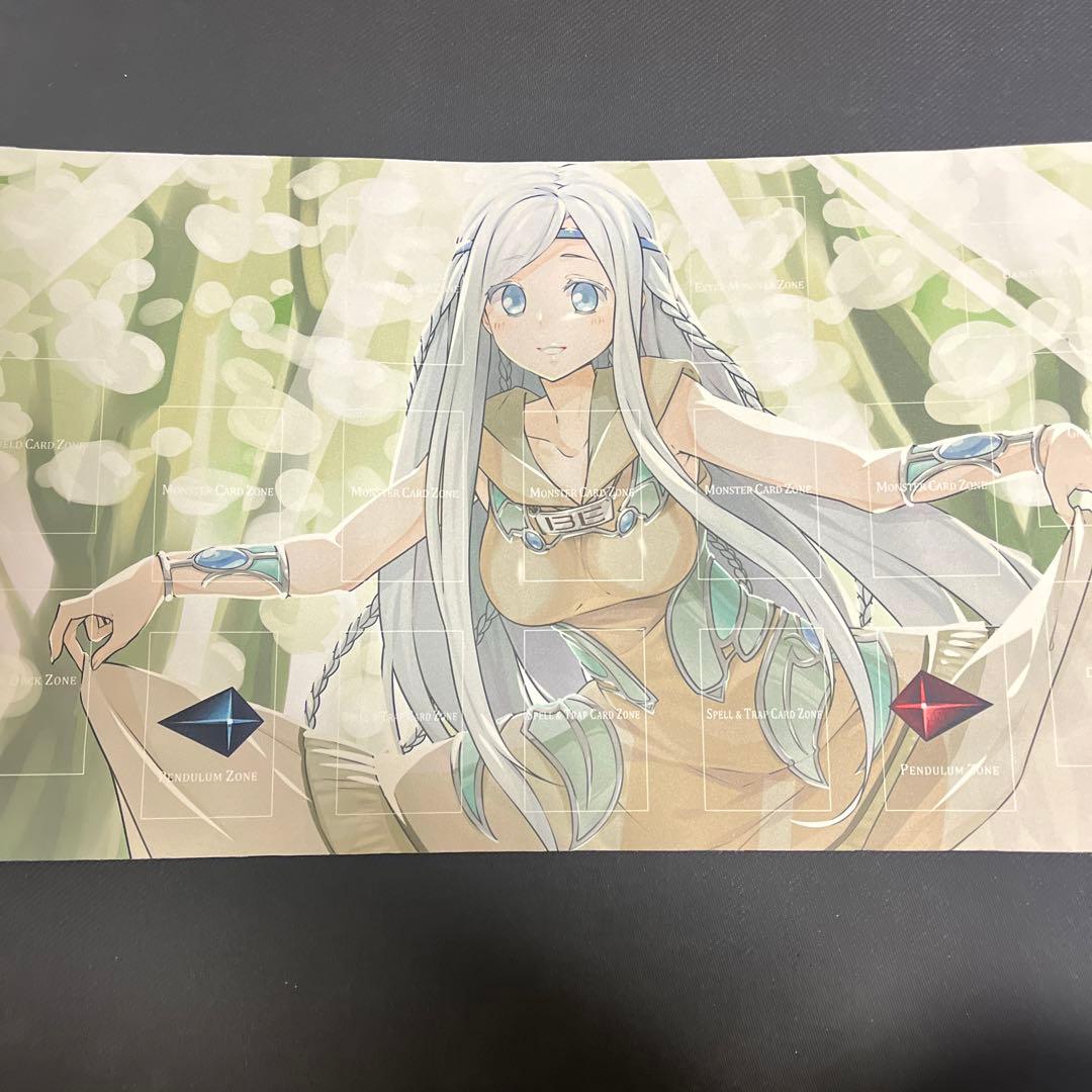 遊戯王　青眼の白龍 ブルーアイズホワイトドラゴン 青き眼の乙女　プレイマット