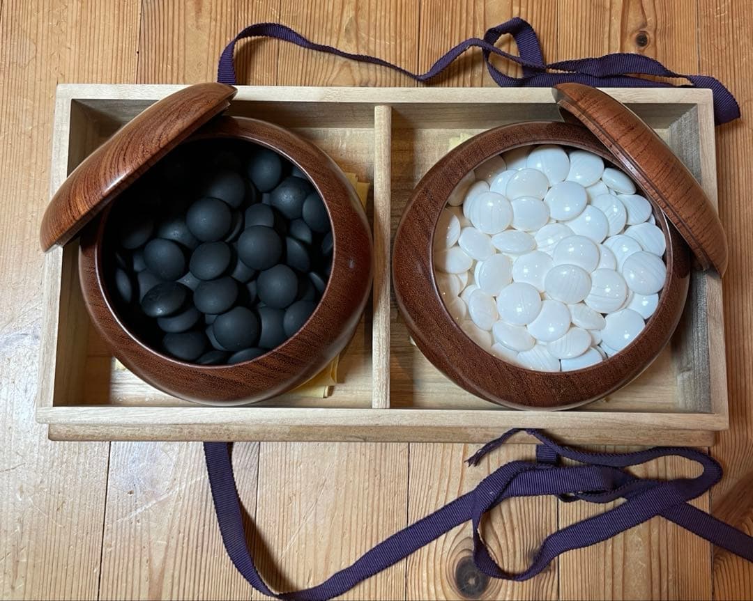 囲碁　碁石　蛤碁石　那智黒　桐箱付き