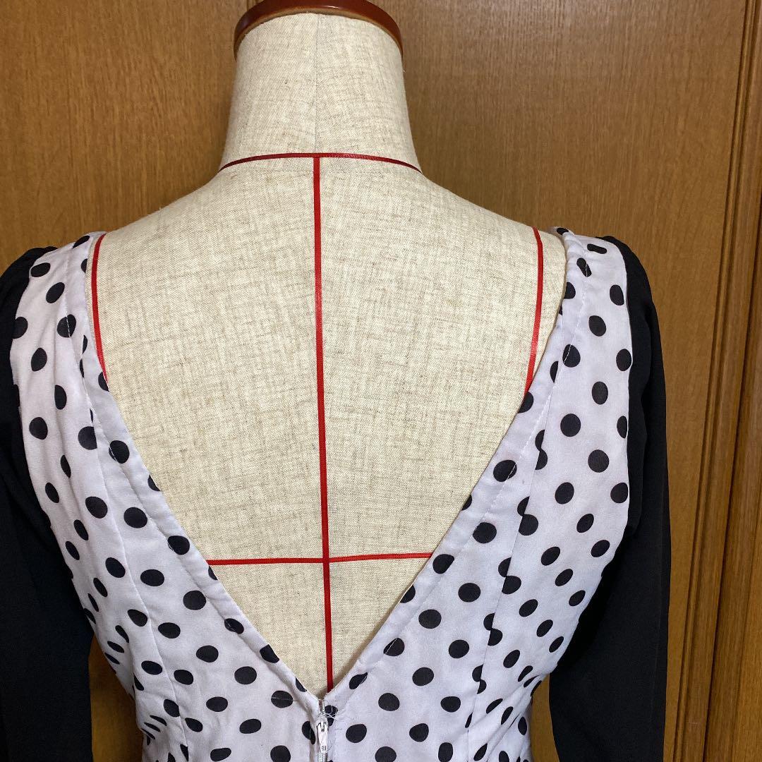 フラメンコ ドレス　白地✖️黒の水玉　アトリエ喜美恵