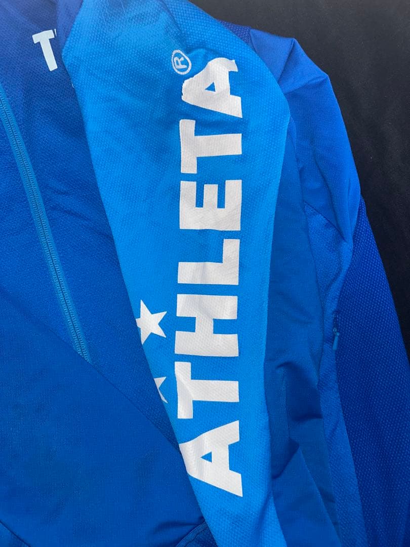 帝京長岡高校 サッカー部 選手権移動着 上下セットATHLETA Lサイズ