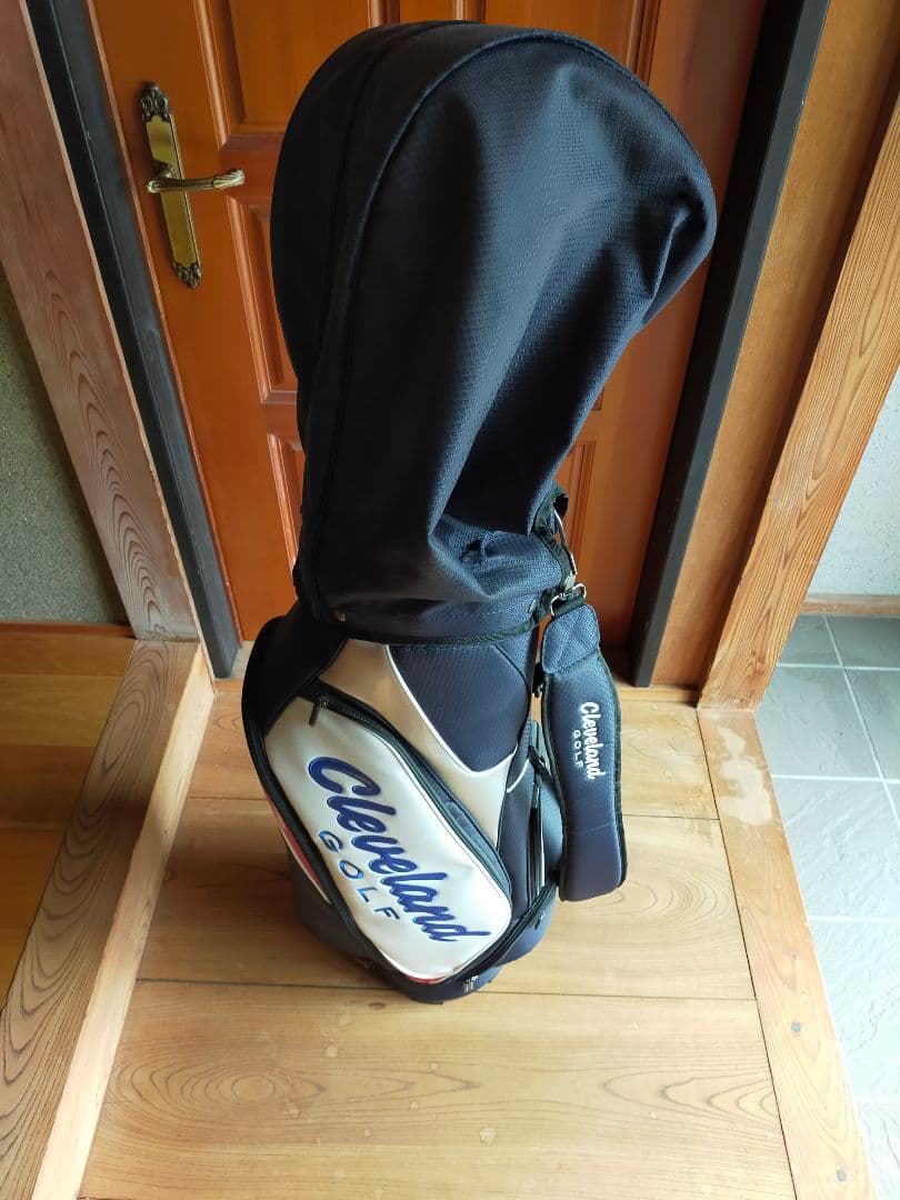 新品ゴルフバッグとドライバーセット
