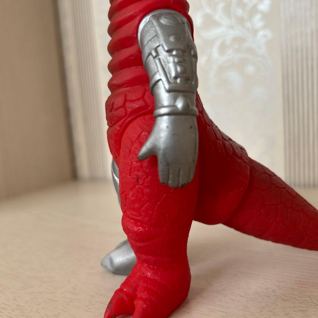 パンドン味のある怪獣