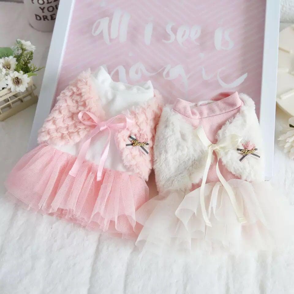 【値下げ】0230-2犬服ワンちゃん服冬服 かわいいフリルワンピース王冠飾り