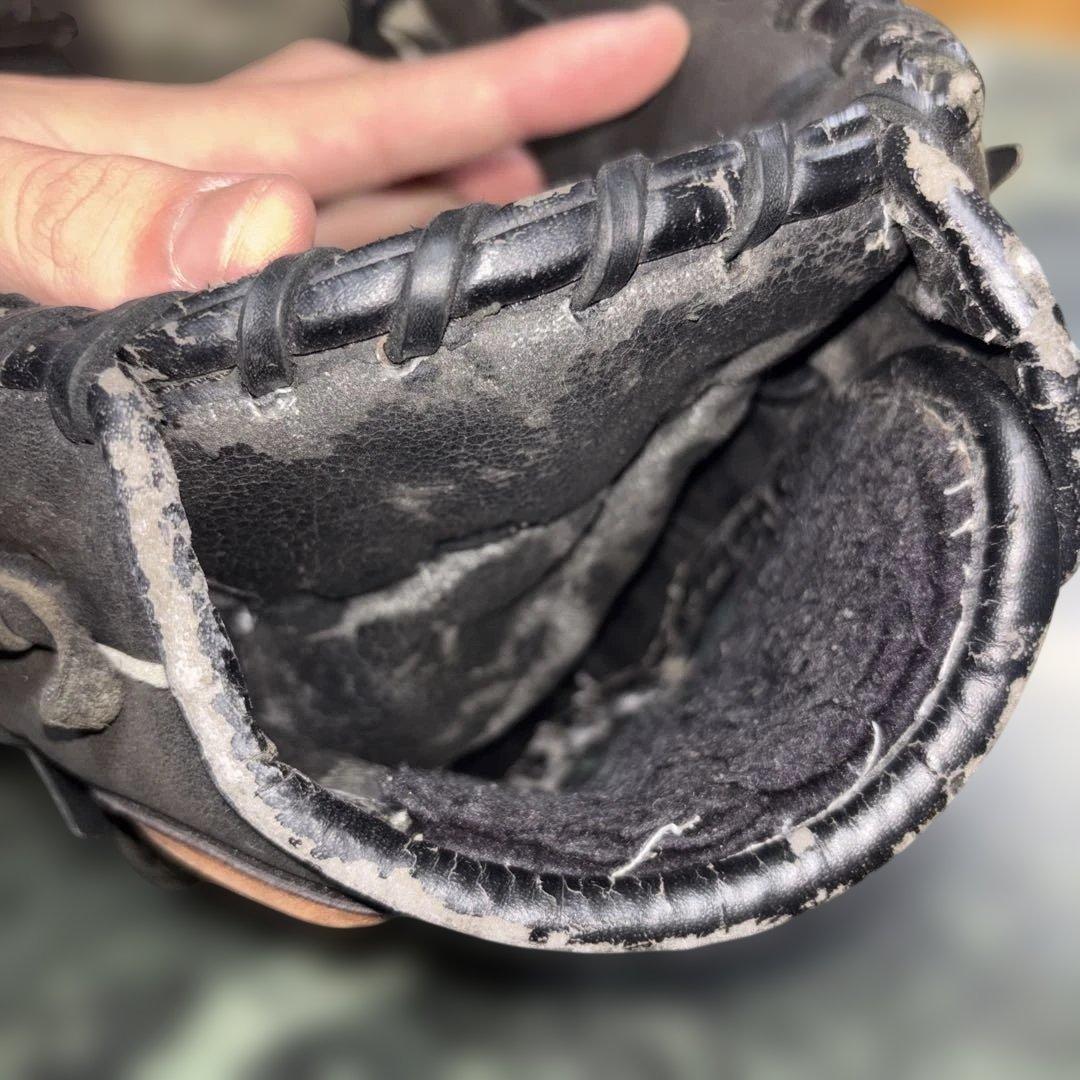 野球　硬式内野手用グローブ