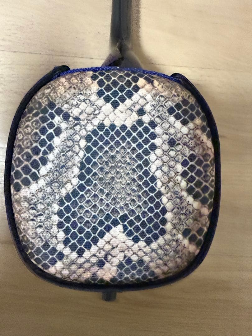 三味線 ヘビ柄デザイン ケース付き