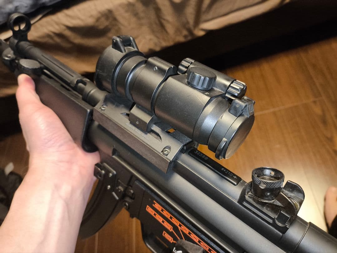 たくや品　東京マルイ　MP5J 電動ガン