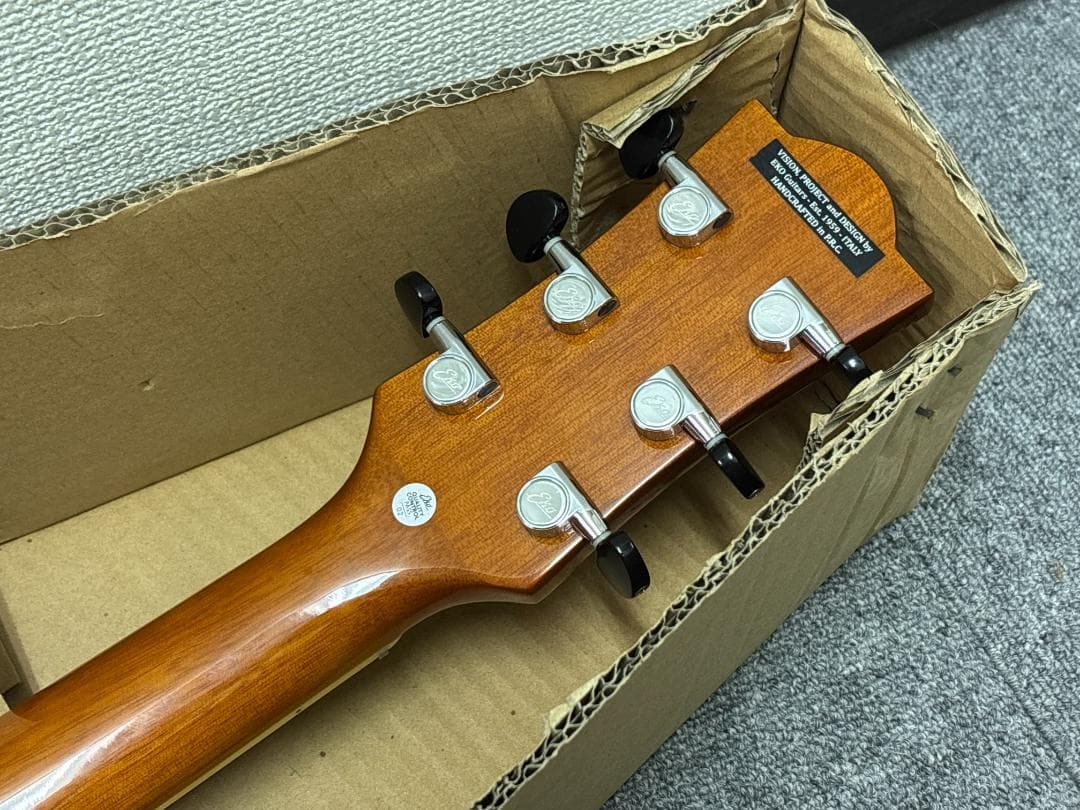 EKO Ranger VI VR Nat Top Stained EQ 未使用