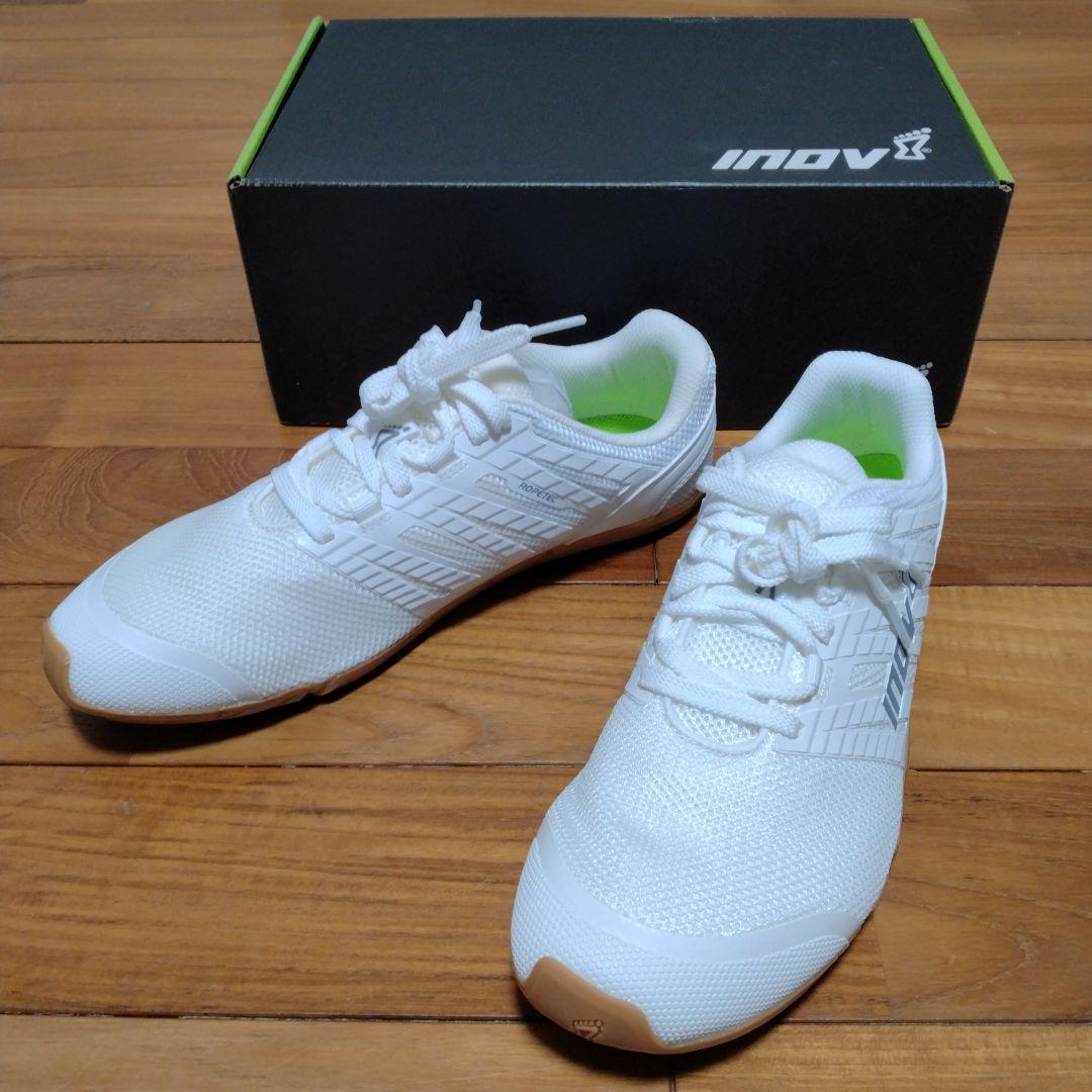 新品最終廃盤人気Inov-8イノヴェイトBARE-XF-210V3 27.0cm