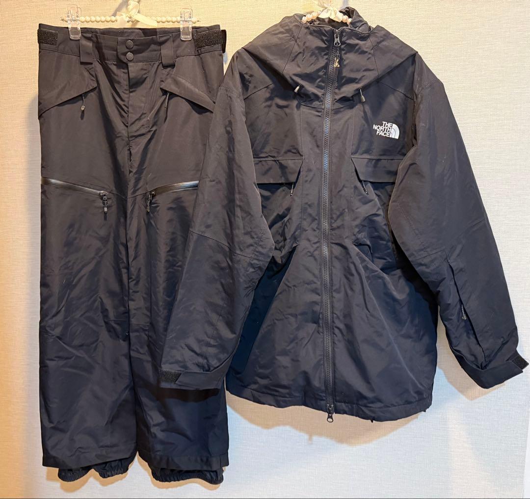 ザ・ノース・フェイス(THE NORTH FACE) スキーウェア スノー上下
