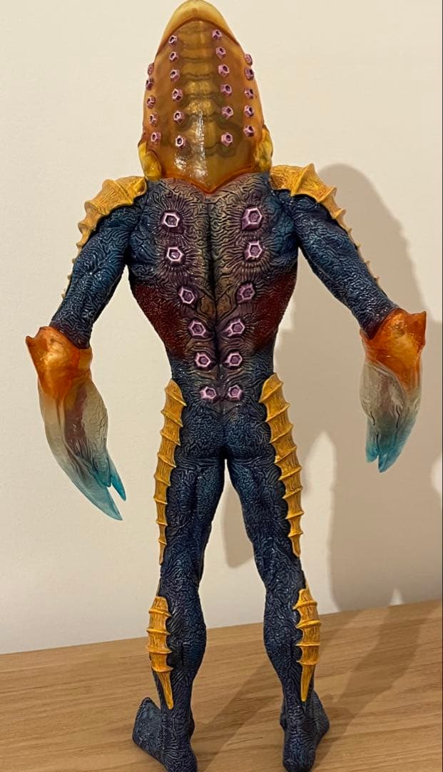 ACRO KAIJU Remix カイジュウリミックス メトロン星人 フィギュア