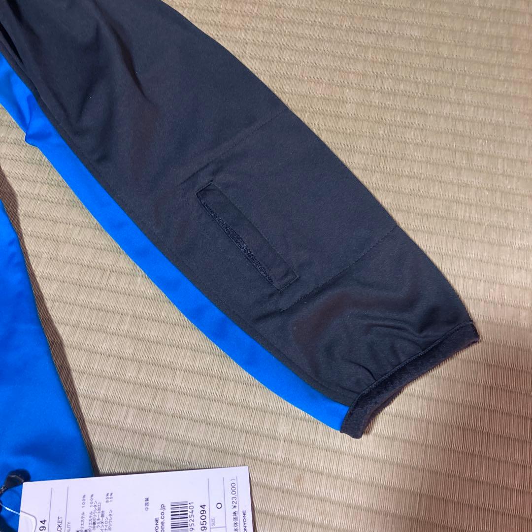 新品 オンヨネ　ミッドウェアジャケット　サイズ O