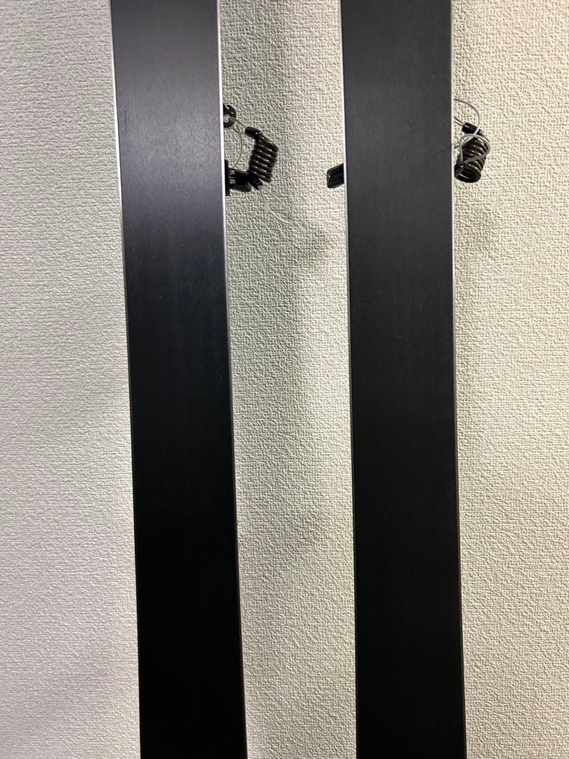 未使用新品　ATOMIC BACKLAND スキー板　ビンディング　スキン　一式