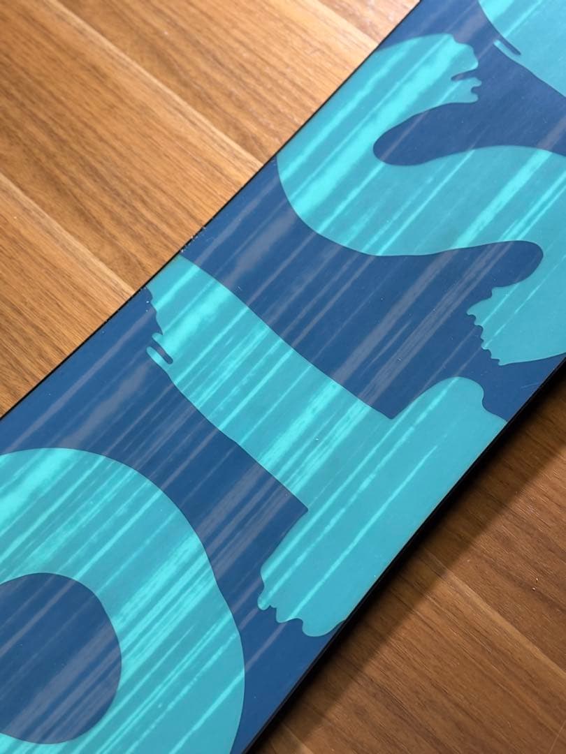 日本正規品 Burton Custom キャンバー 148cm バートンカスタム