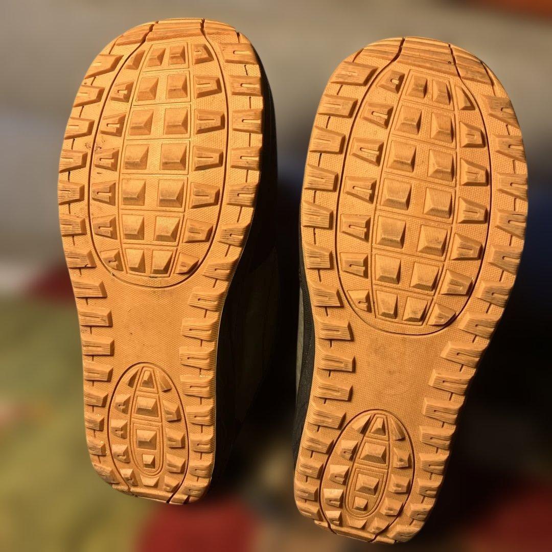 STEPCHILDスノーボードブーツ グレー/ブラック