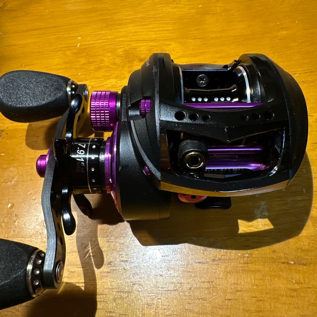 アブ　REVO MGX 右巻