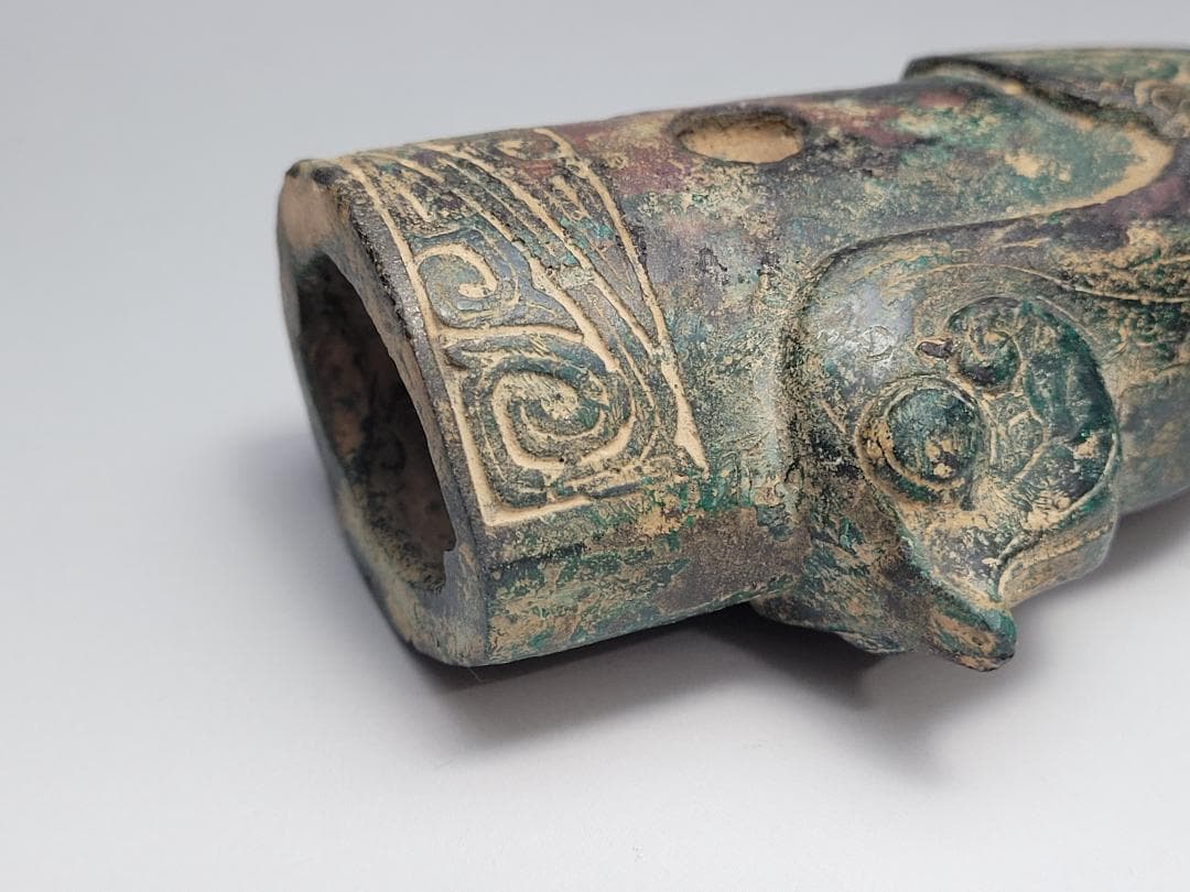 青銅製 陽刻鳥型文 刀柄 春秋戦国時代 高さ約15.7cm