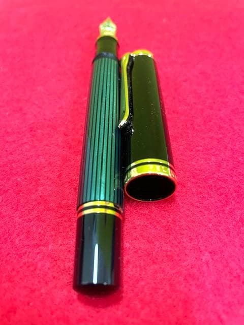 ほぼ未使用 ペリカンスーベレーンM800 グリーンストライプ EF 万年筆 即送