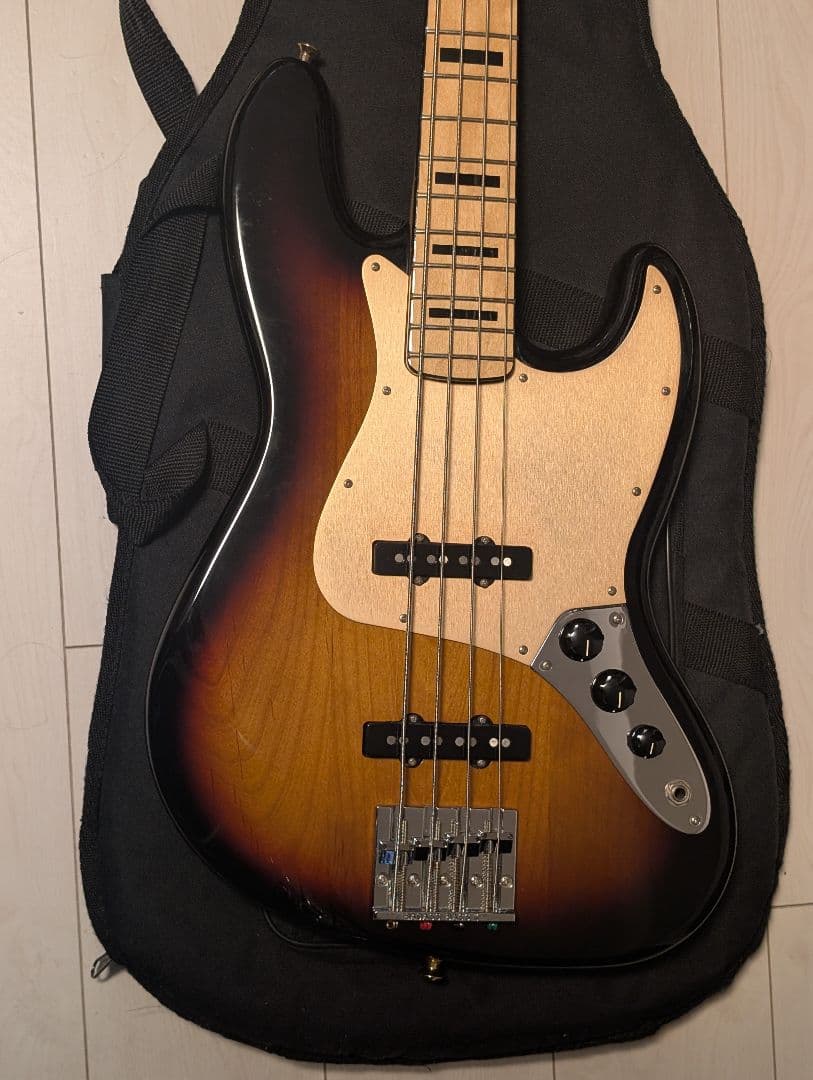 【希少価値あり・最終価格】Fender Jazz Bass Geddy Lee
