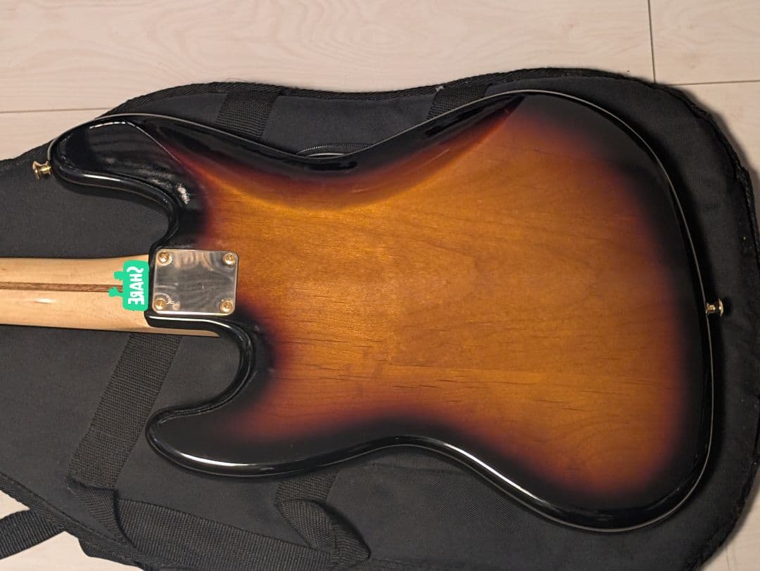 【希少価値あり・最終価格】Fender Jazz Bass Geddy Lee