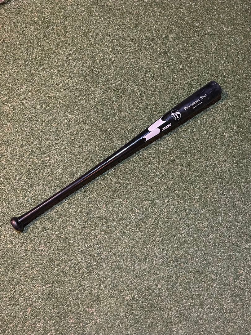 柳田悠岐　実使用バット　ソフトバンクホークス　SSK