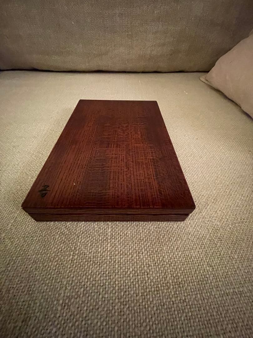 佃眞吾さん　折りたたみ式お弁当箱