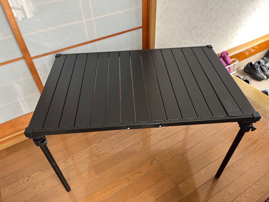 dodナニゲニーテーブルM