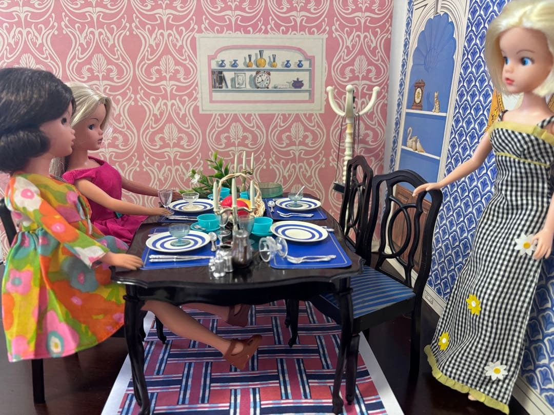 ●黒ダイニングテーブル ヴィンテージ シンディドールハウス 1/6サイズ