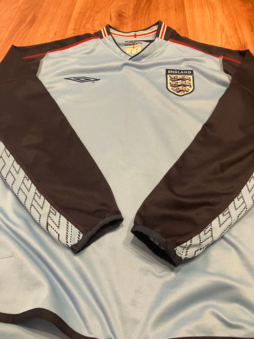 イングランド代表 Umbro トレーニングシャツ 古着　S キーパー