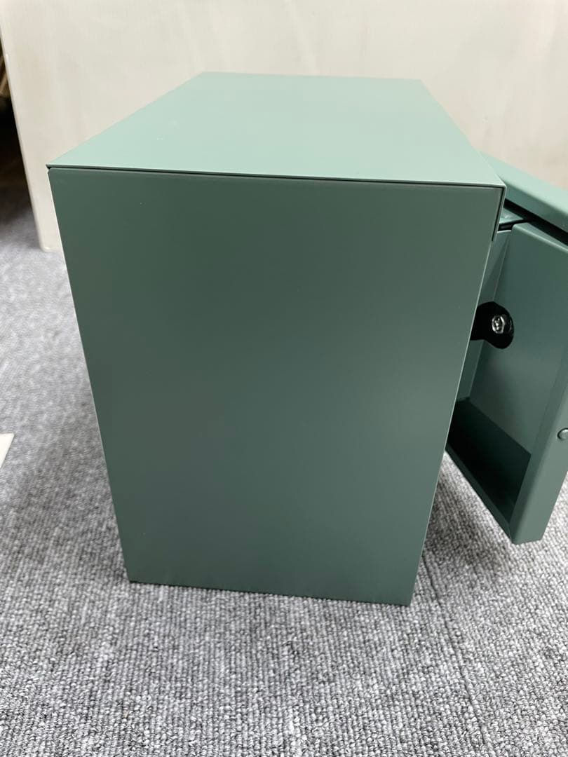 三和化研 ダイヤル式 金庫 緑色 鍵付き