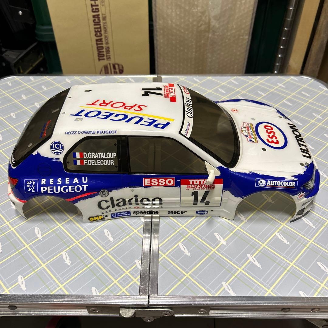 タミヤ　プジョー306MAXIボディ ラリーカラー