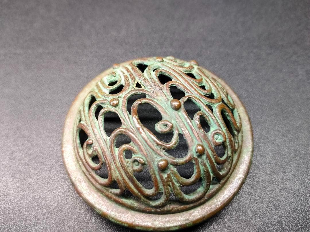 高岡銅器 香炉 須賀月芳 造 蝋型鋳銅 三友文香炉 松竹梅紋様 共箱