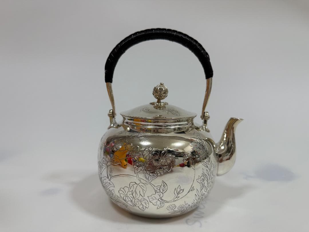 純銀製 秋草之毛彫 湯沸 銀瓶 煎茶道具