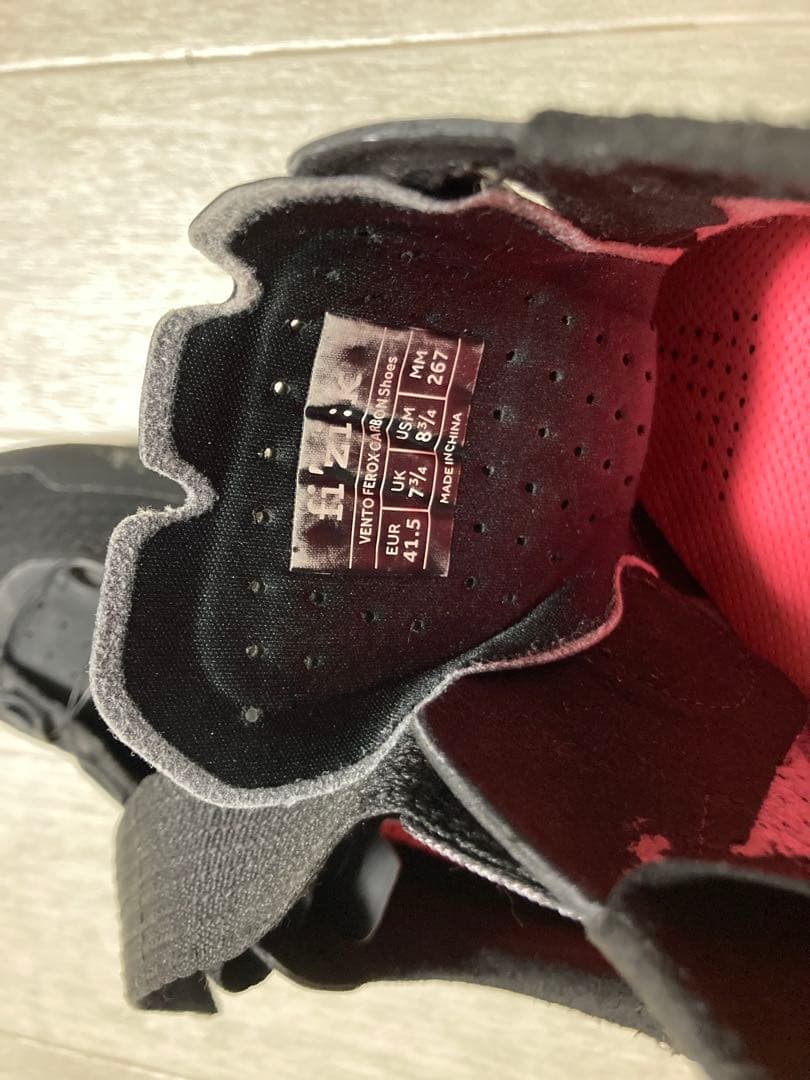 ウェア Fizik VENTO FEROX CARBON EU41.5 BLACK