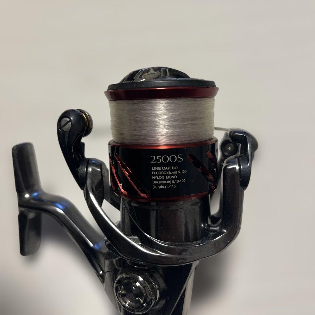 リール SHIMANO STRADIC C4 2500S