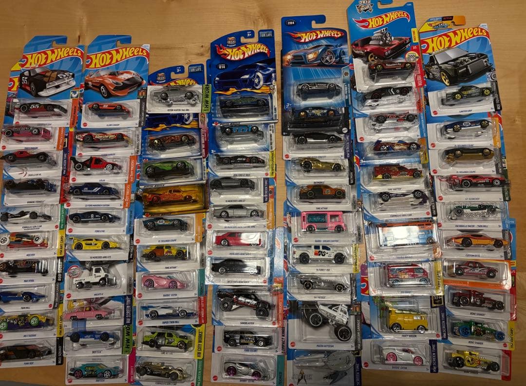 Hot Wheels ベーシック　218台まとめ売り